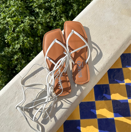 NOLA WHITE FLAT SANDAL