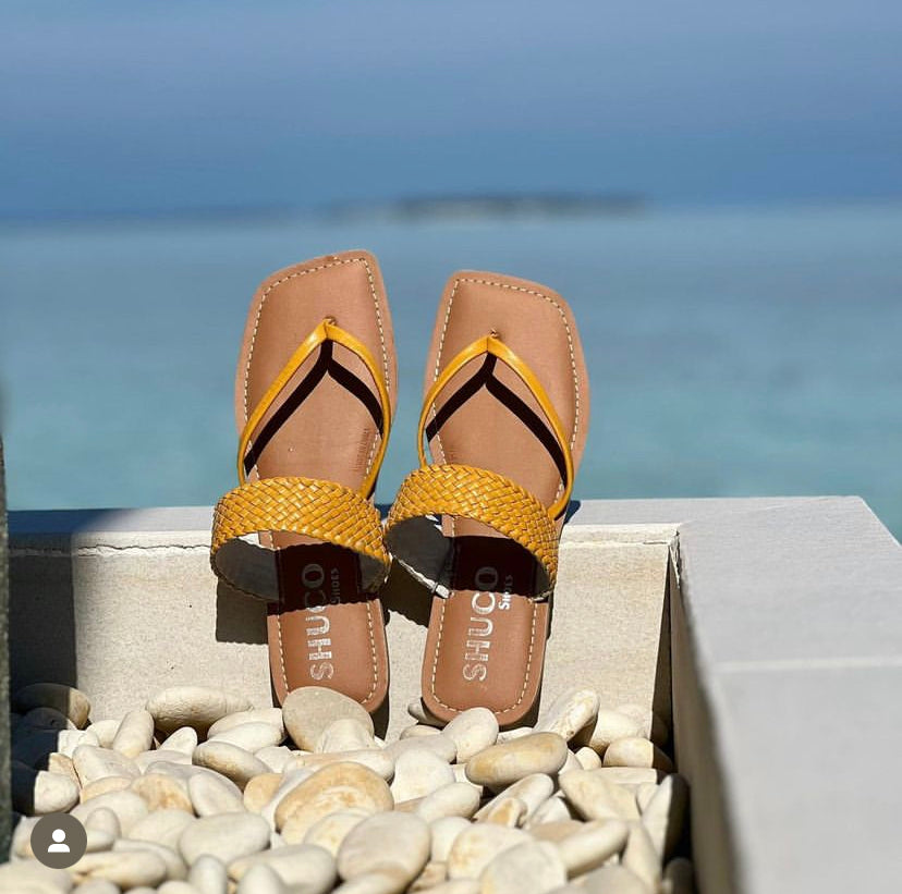 CAPRI MUSTARD FLAT SANDAL
