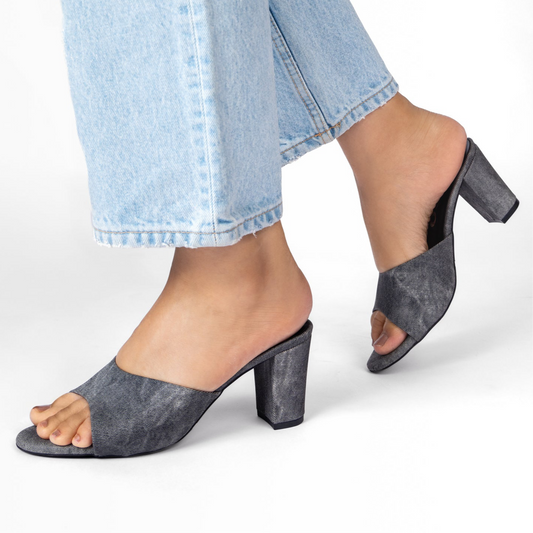 LUNA CHARCOAL HEEL SANDAL