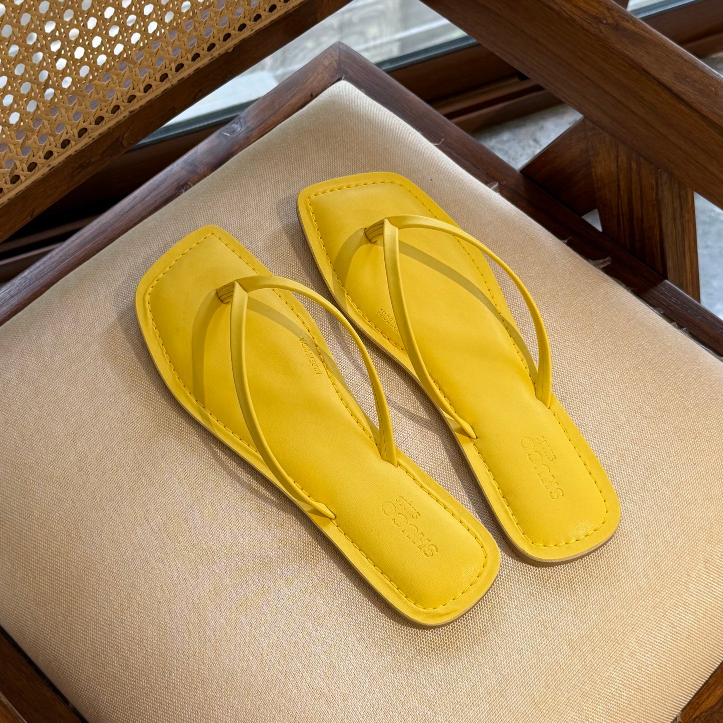 CIARA YELLOW FLAT SANDAL