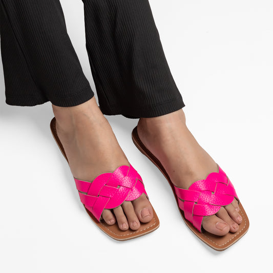 LEA NEON PINK FLAT SANDAL