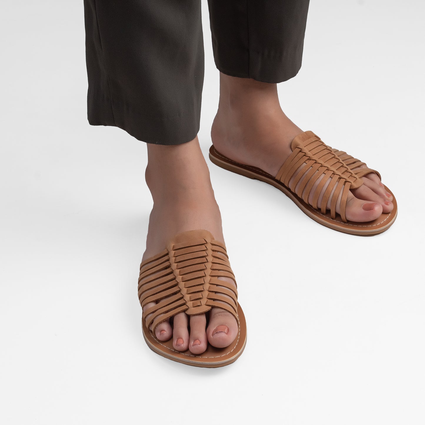 HANA TAN NUBUCK FLAT SANDAL