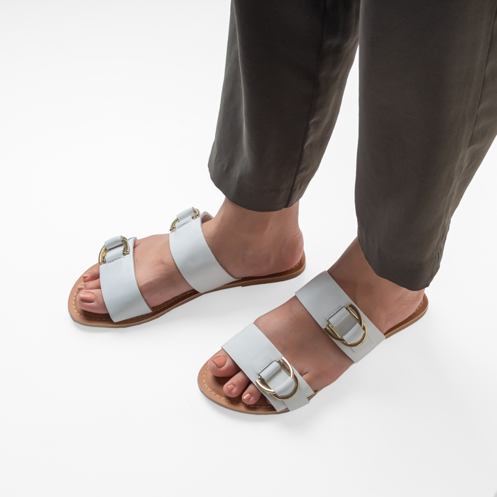 DELLA WHITE FLAT SANDAL