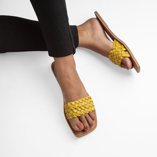 ZORA YELLOW FLAT SANDAL